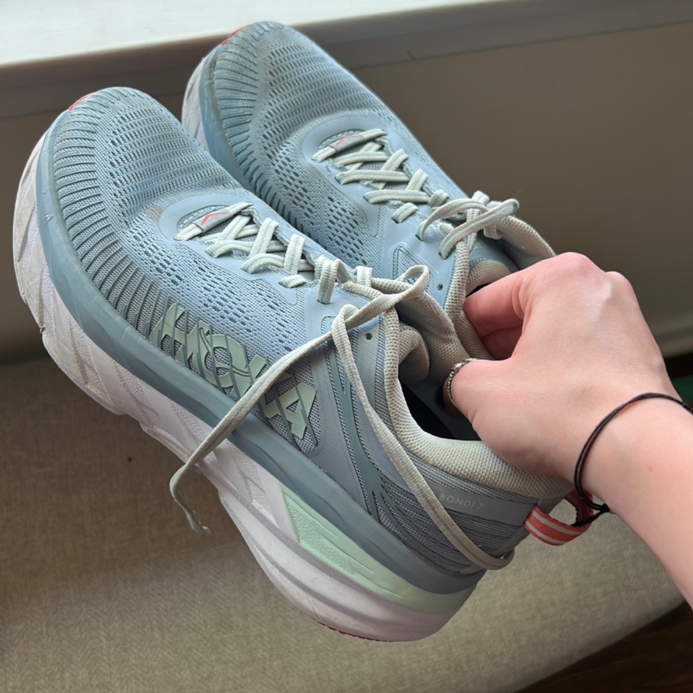 HOKA bondi